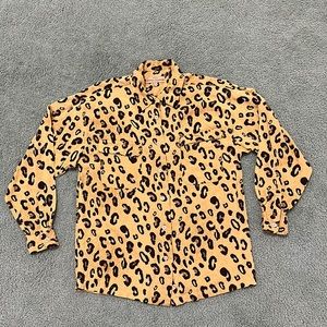 Vintage Guess by Georges Marciano 80s 90s leopard print rayon Shirt